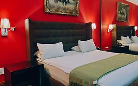 Red Apple Guest House